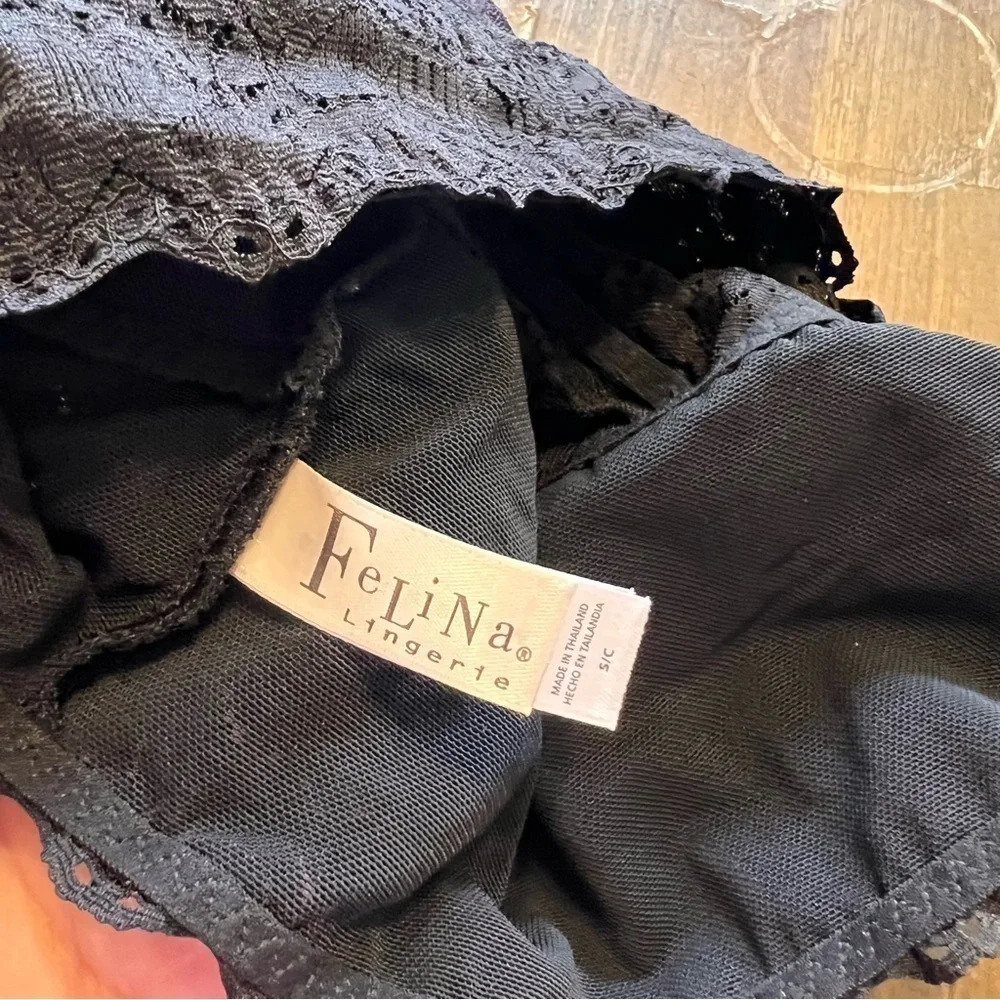 Felina Lace Bralette Black Sexy Small Crop Top - Picture 3 of 3